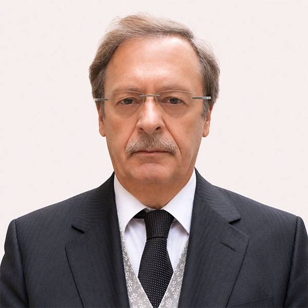 Michel FRUITIER - École Supérieure de Commerce d