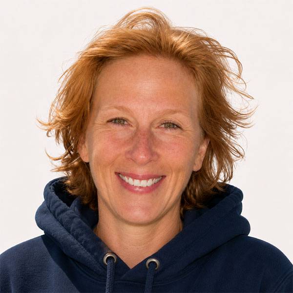 Laure GOUBET - École Supérieure de Commerce d