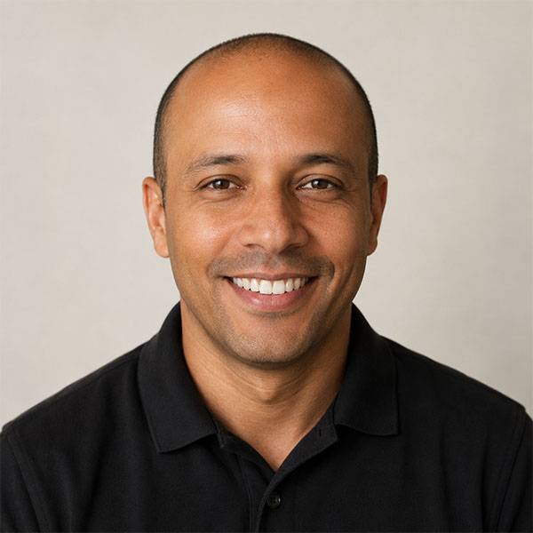 Hugo MOREIRA-MOUTINHO - École Supérieure de Commerce d