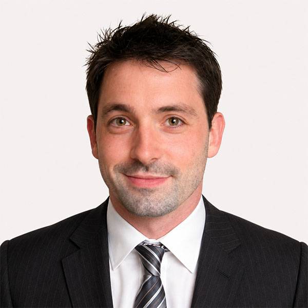 Éric MASSY - École Supérieure de Commerce d