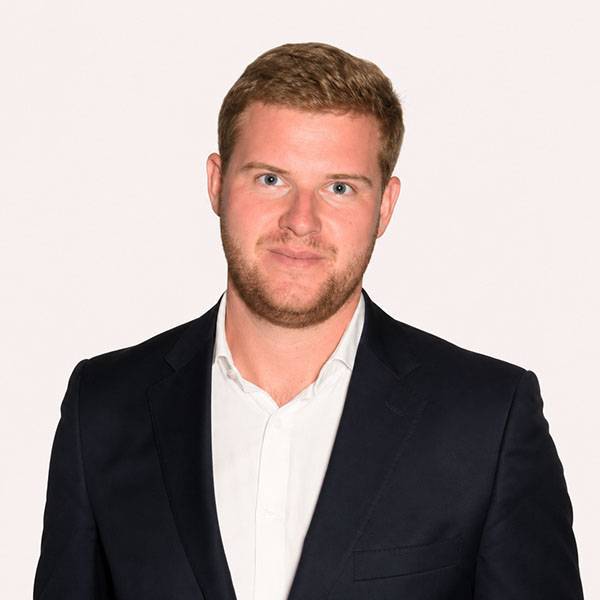 Alexandre SERVAIS - École Supérieure de Commerce d