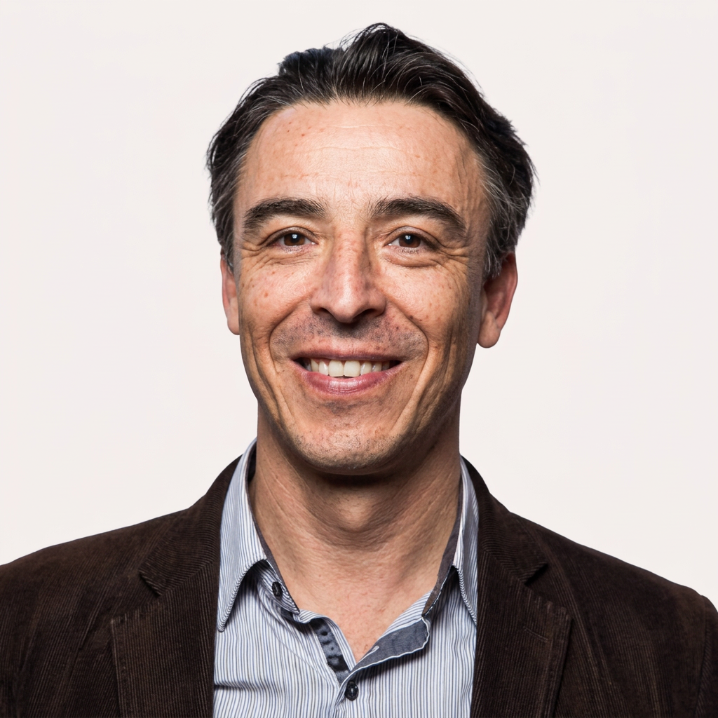 Laurent NICOLOSO - École Supérieure de Commerce d